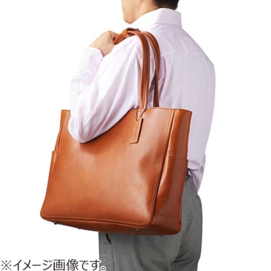 新宿店/2F】自慢したくなるレザートート『ガッドワーク』 - 店舗の