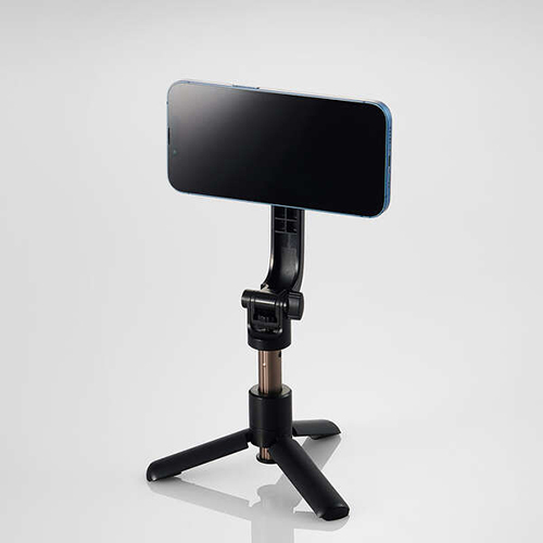 【新宿店/5F】立てたり挟んだり、スマホスタンドもMagSafe対応！